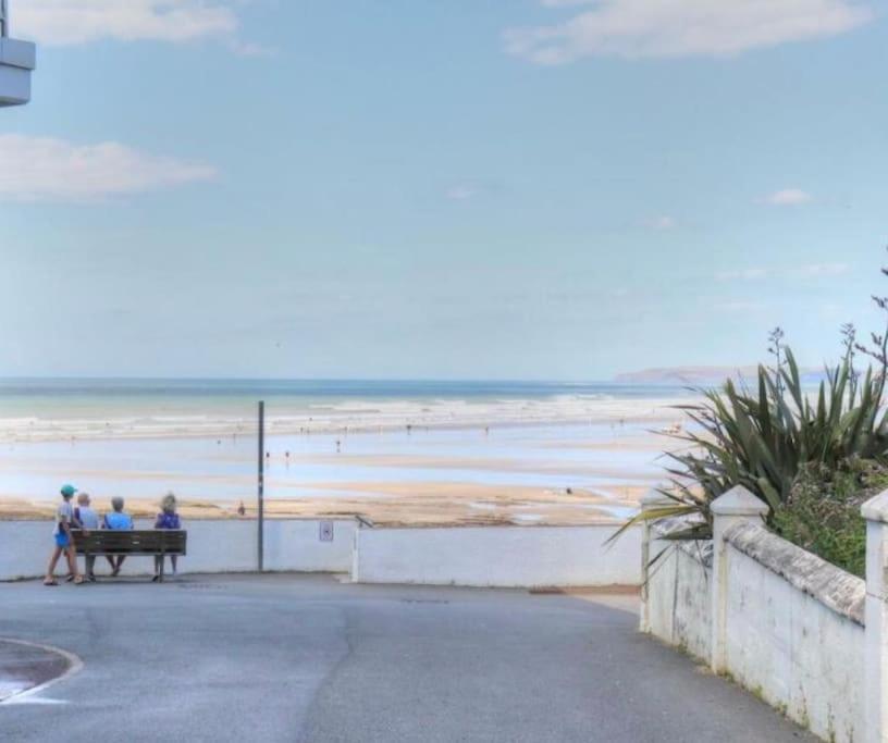 Seaside Modern Apartment Westward Ho!  Ngoại thất bức ảnh