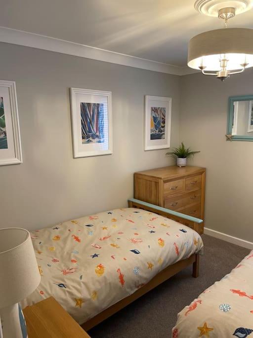 Seaside Modern Apartment Westward Ho!  Ngoại thất bức ảnh