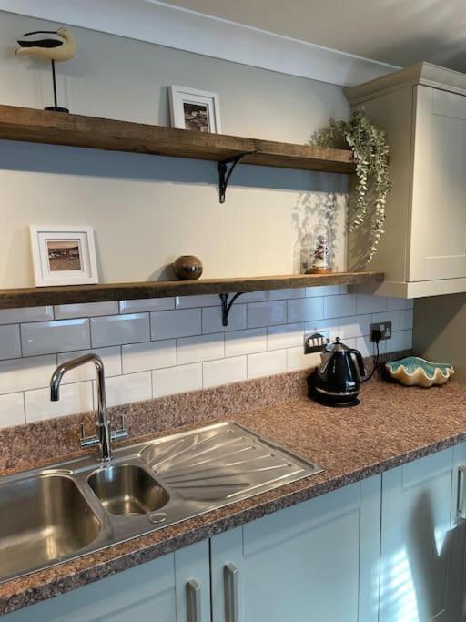 Seaside Modern Apartment Westward Ho!  Ngoại thất bức ảnh