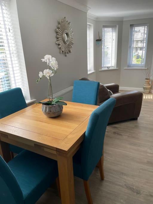 Seaside Modern Apartment Westward Ho!  Ngoại thất bức ảnh