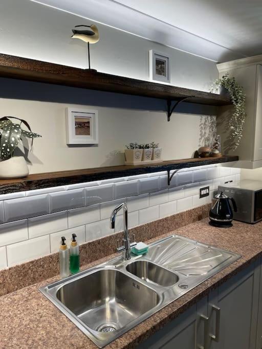 Seaside Modern Apartment Westward Ho!  Ngoại thất bức ảnh